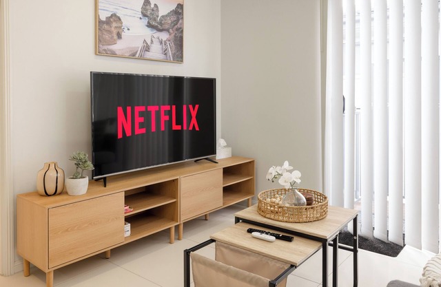 1 Bdr Apt! Spotless! Garage Parking! 218D1