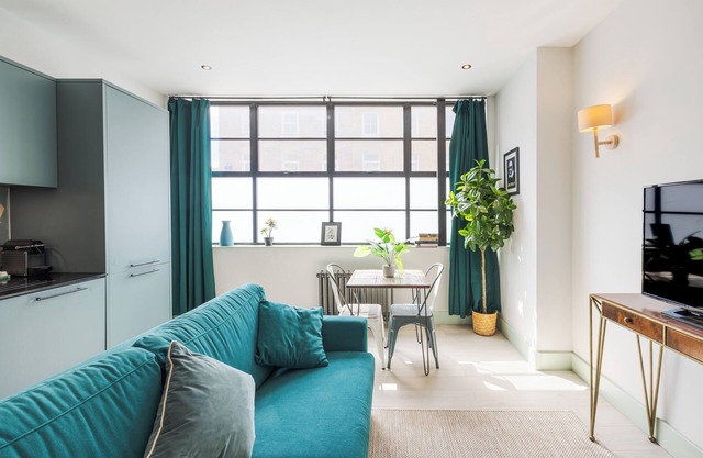 1-Bed Apartment in Hackney, Stoke Newington