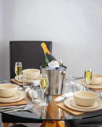 1 bed flat, in heart of London, 5 min from Shard