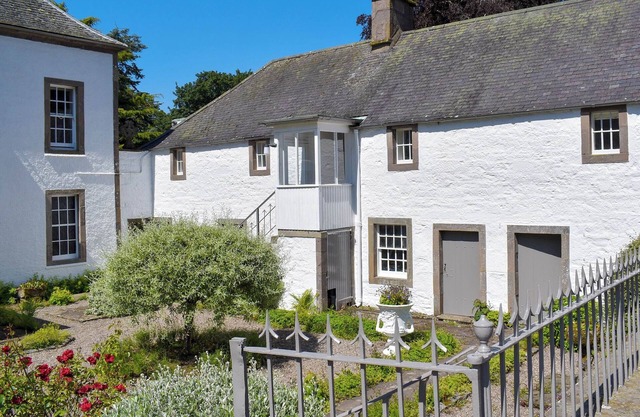 1 bedroom accommodation in Pitscandly, near Forfar