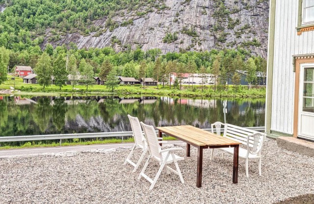 1 Bedroom Cozy Apartment In Åmli