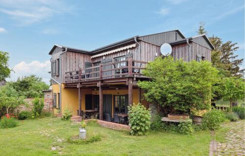 1 Bedroom Nice Apartment In Am Salzhaff