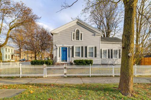 1 Block to Downtown Adrian Spacious Home!