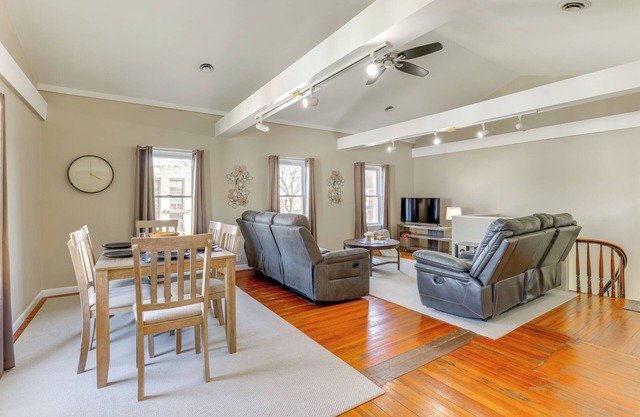 1 Block to Dtwn Seneca Falls: Apartment w/Yard!