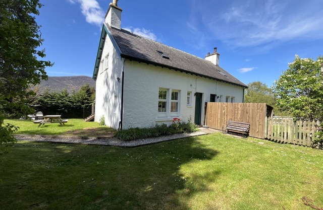 1 Railway Cottage by Interhome