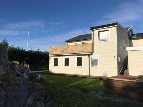 1-rom Apartment Sommer - Frøya