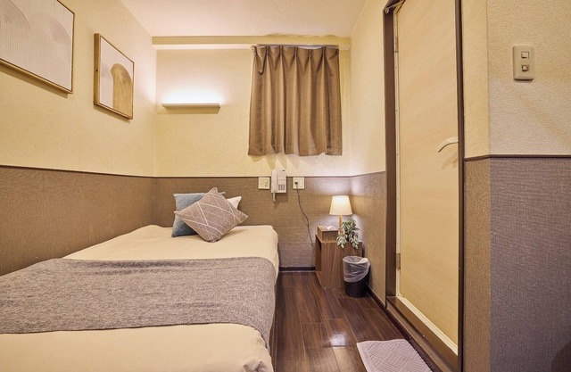 1 single bed 2nd floor C/Shinjuku-ku Tokyo