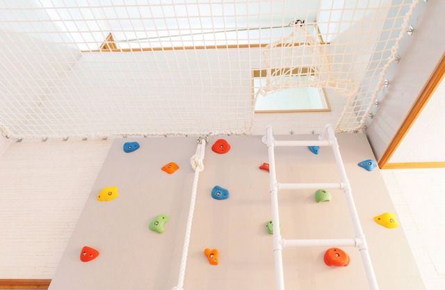 10 min walk from Nikko Station/120 ㎡/bouldering/secret base in loft/10 people, 4 parking spaces