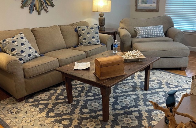 10 minute walk to UGA campus or downtown!