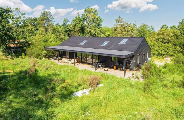 10 person holiday home in Ebeltoft-By Traum