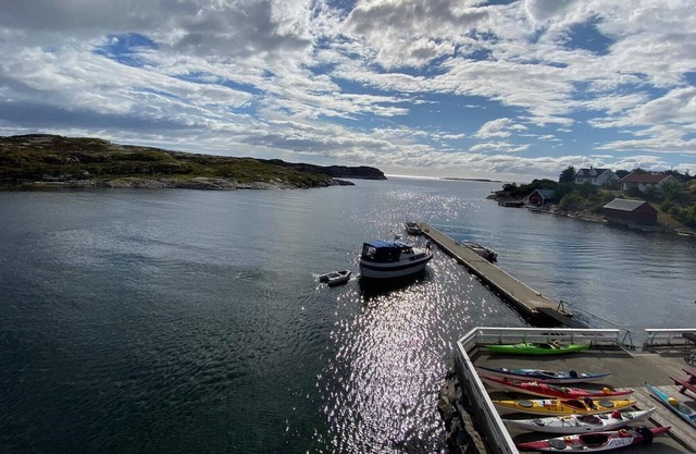 10 person holiday home in Tjeldstø