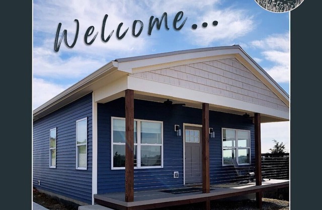 100 Acre Relaxing Retreat Near ARK - The Cottage