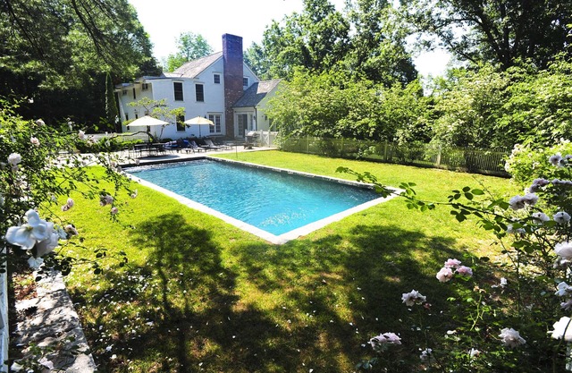 100% ROXBURY! PoshPadsCT "JUDD'S BRIDGE" 1.5Hrs NYC, 5BR, Ski, Pool, Pond, BBQ
