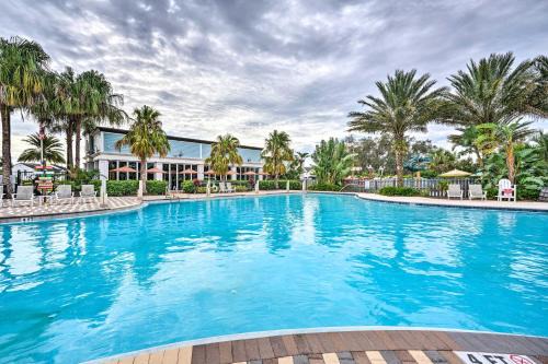 13 Mi to Disney Davenport Townhome with Patio!