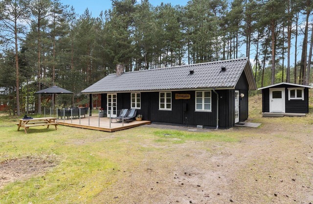 1301 Aakirkeby - Fyrreskoven 11