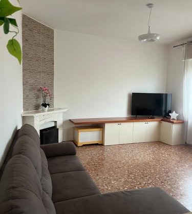 130m, 2 bagni, aria condizionata, bici