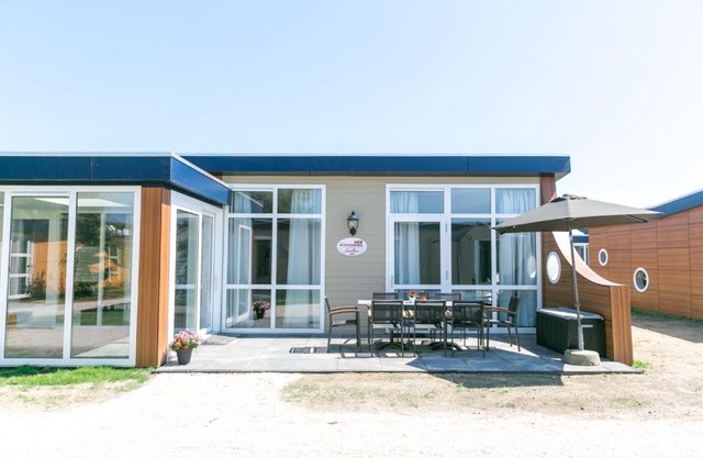 14p Luxe bungalow met serre