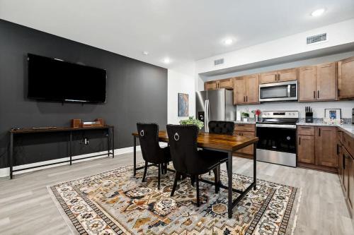 15 Bedrooms in the Heart of NOLA