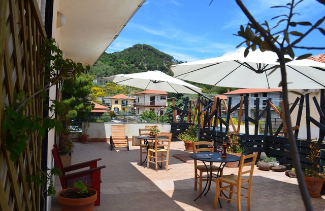 15 minutes from Etna Volcano, apartment with terrace