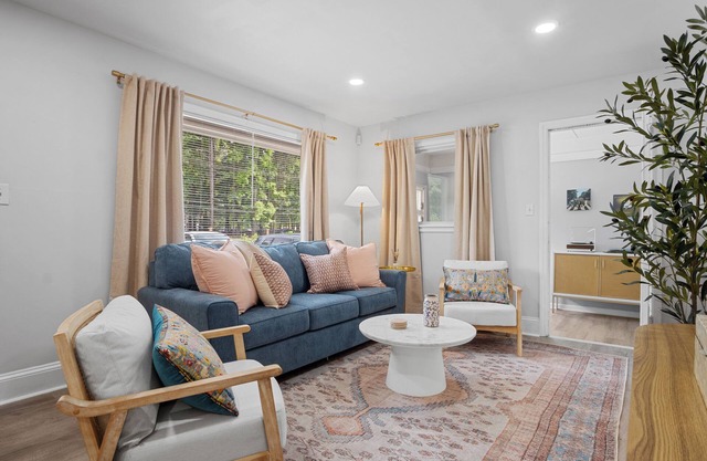 15min to Downtown & UNC - BBQ, Outdoor Games & Dining