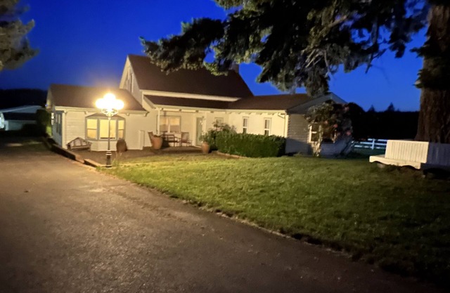 180 acre horse Ranch Retreat