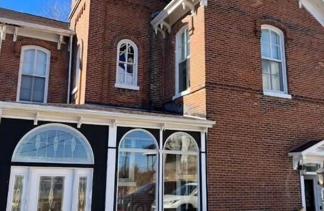 1869 Historic Italian Villa on the Bluff