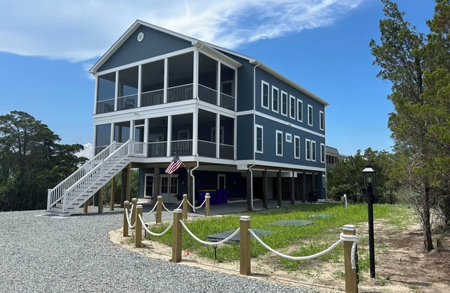 1903 S Bayshore - "Bourbon At Seven"