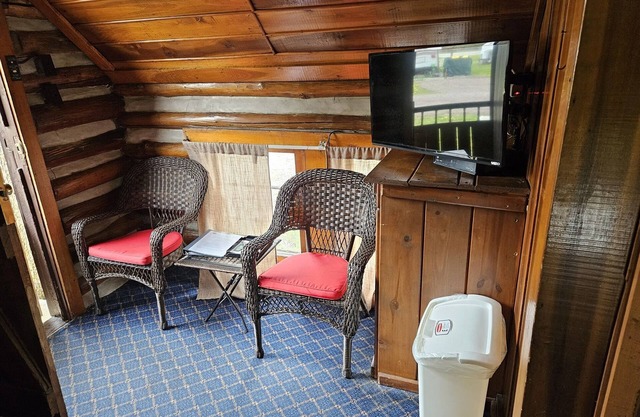 1930s and 40s cabins located in the heart of the Laural highlands. Cabin 5