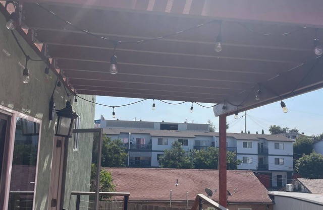 1br/1ba newly renovated, newly furnished downstairs unit of a duplex