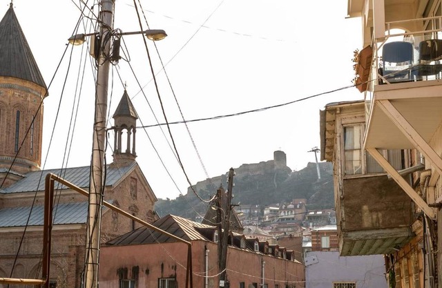 1BR Apt in Old Tbilisi Near Liberty Square - By Wehost