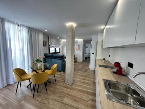 1º B Apartamento Juan Robledo en centro ciudad