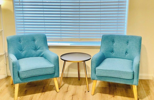 2 Bd, 2.5 Baths, Sleeps 6/G9