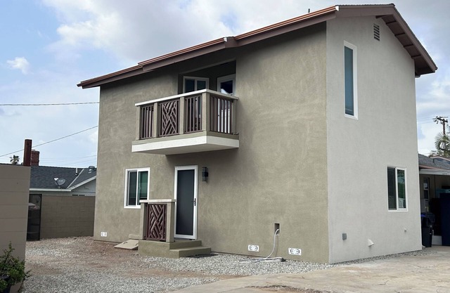 2-bed 1 bath guest unit @stayinwhittier