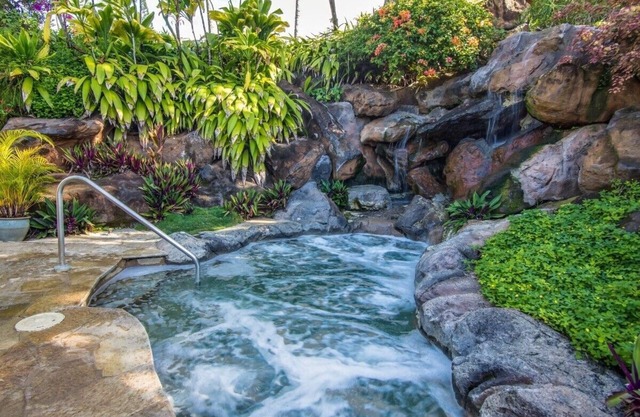 2 Bed 2 BA with Full Direct Views of Bali Hai and Hanalei Bay! This is Paradise!