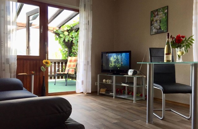 2-bed apartment Livia * - Ferienweingut Scholtes