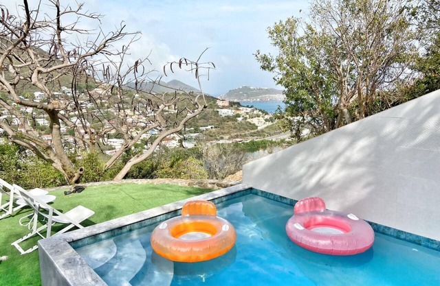 2 Bedroom 1 Bath - Private Villa with Beautiful Views!