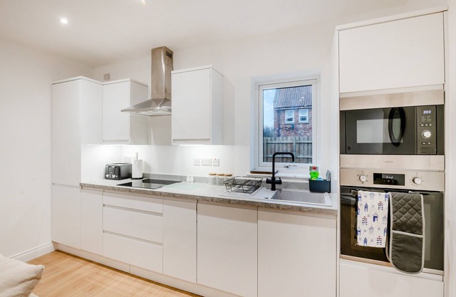 2 bedroom accommodation in Wigginton, near York