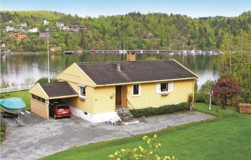 2 Bedroom Beautiful Home In Langangen