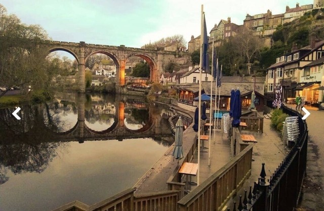 2 bedroom lodge, sleeps 6, Leisure park ideal for Knaresborough and surrounds