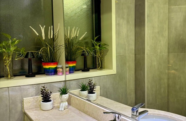 2 BHK for a Peaceful Family Getaway Near Airport