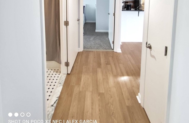 2 br Very nice view on edgewater nj near the river
