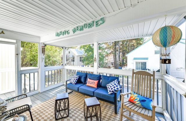 2 Mi to Boardwalk: Home w/Deck in Bethany Beach!