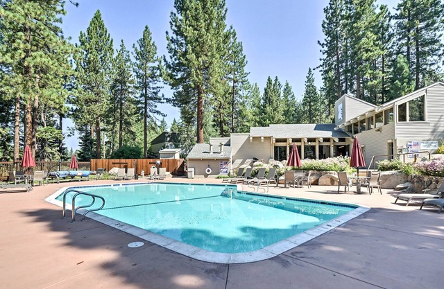 2 Mi to Heavenly Mtn Resort: Retreat w/Sauna!