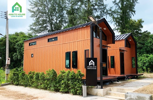 2 Tiny Houses on Koh Lanta Only 2 Minutes Walk to the Beach