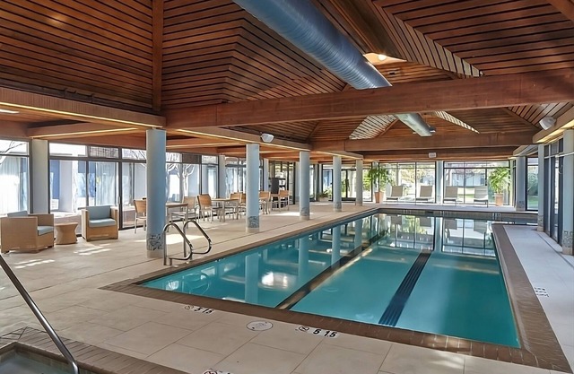 2 Units | Family Stay by the Bay | Pool Access, Parking & Pet Friendly