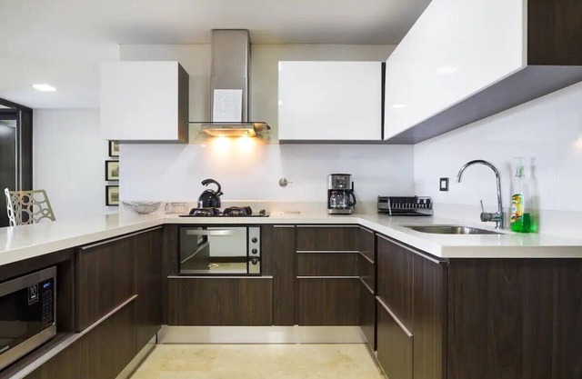 201 El Poblado! Huge Terrace & Beautiful View