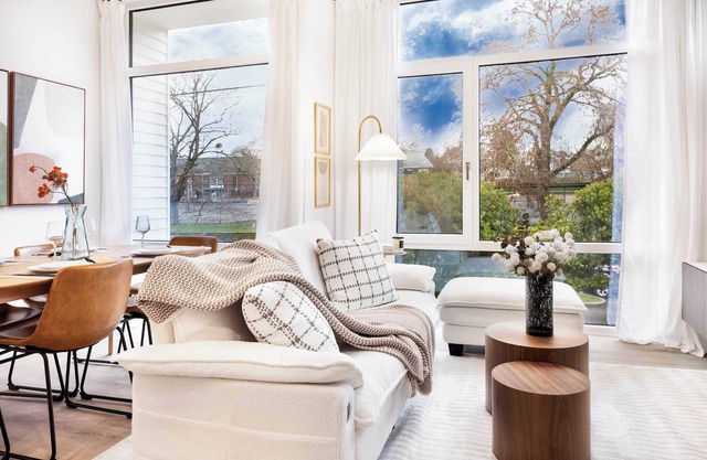 2024 Ballard Retreat w/Dual Monitors & Skyline Views