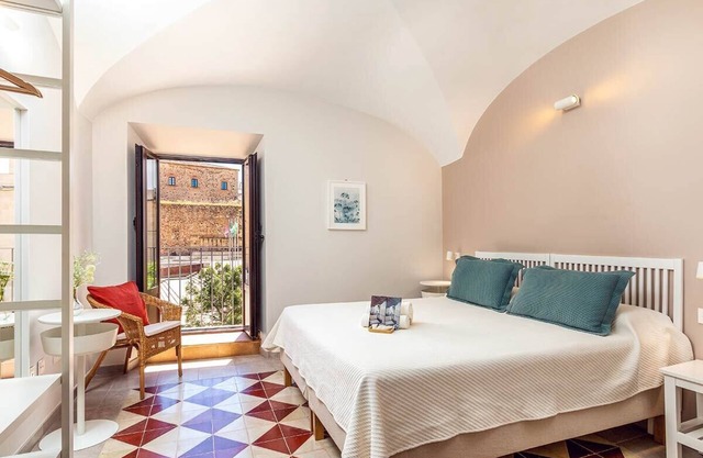 205 Studio Plaza - Apartments Plaza Mayor 35