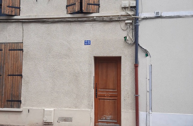 20mn de Paris Champs-élysées, Triplex 4 Personnes au Centre Ville 5mn du RER