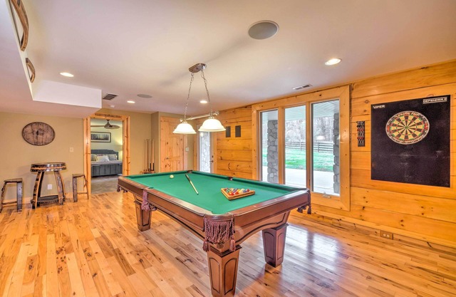 22-Acre Home on Bourbon Trail w/Sunroom!